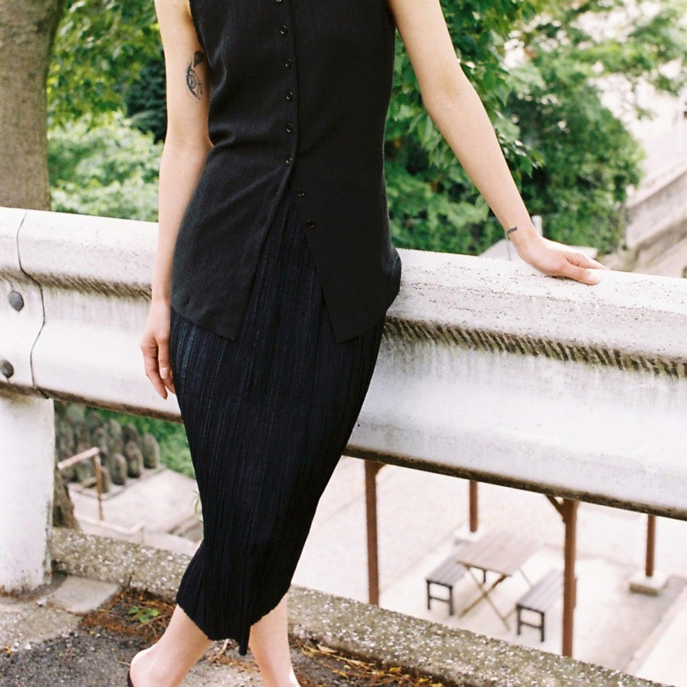 LFM, Lexx Finger‎ Marché Accord Crease Maxi Skirt One Size In Black NWT